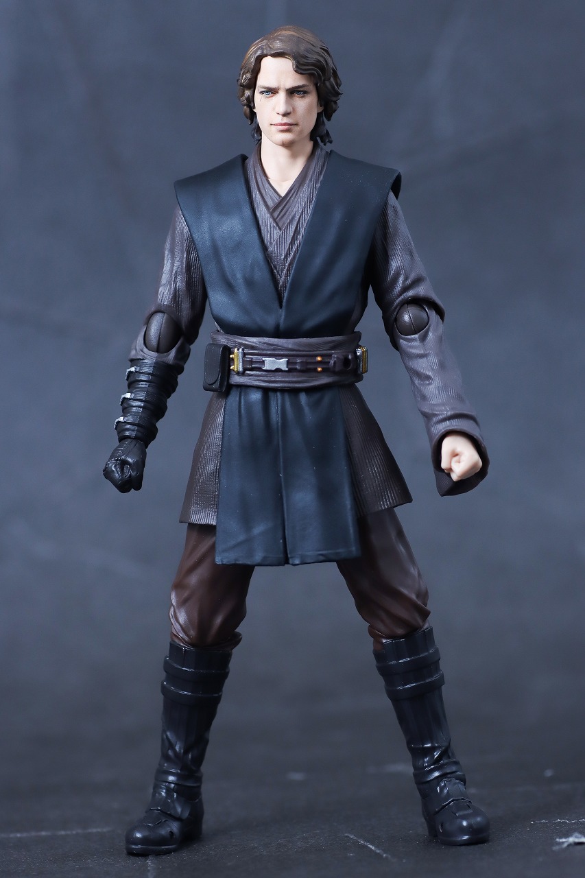 S.H.フィギュアーツ　アナキン・スカイウォーカー（『アソーカ』）　レビュー　本体