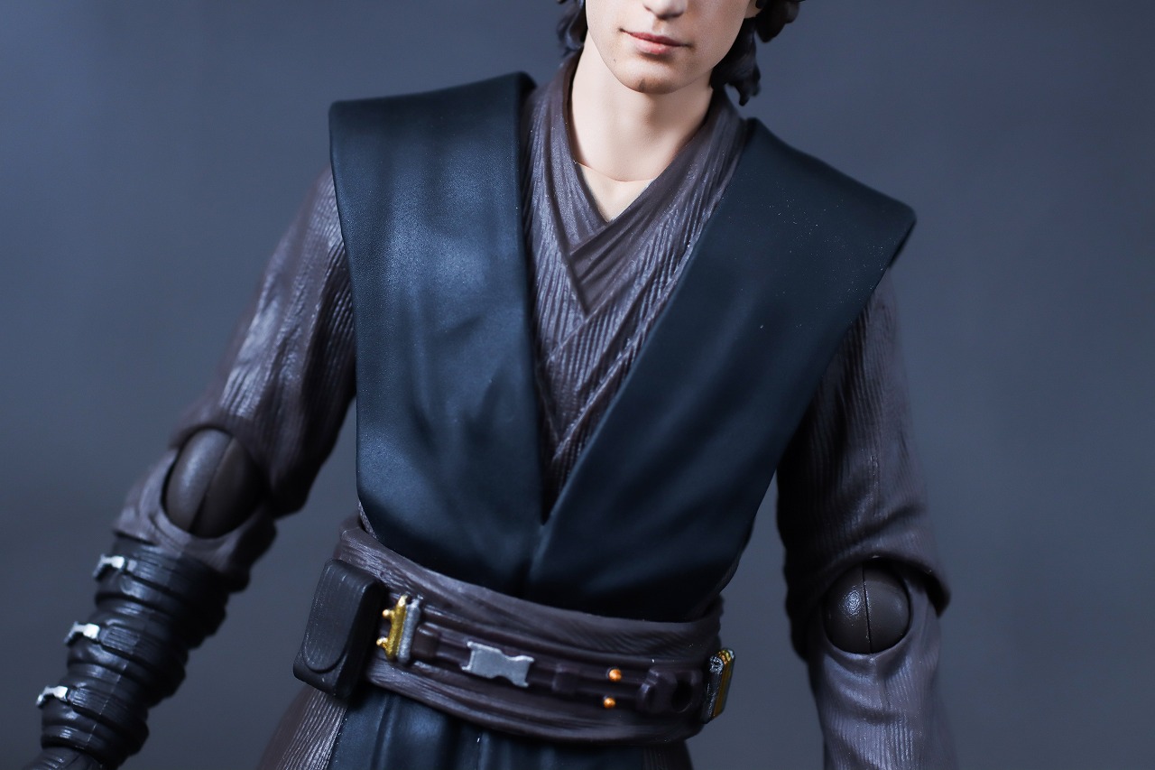 S.H.フィギュアーツ　アナキン・スカイウォーカー（『アソーカ』）　レビュー　本体