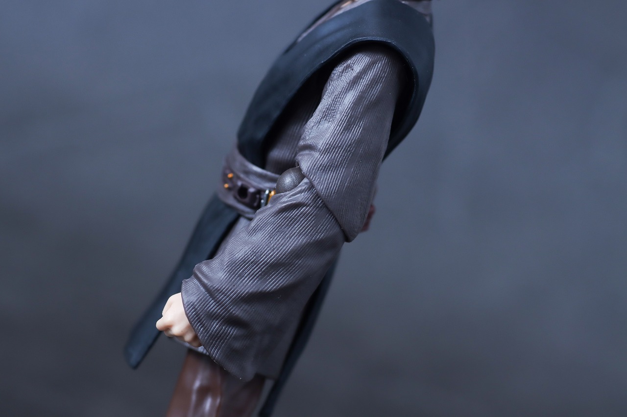 S.H.フィギュアーツ　アナキン・スカイウォーカー（『アソーカ』）　レビュー　本体