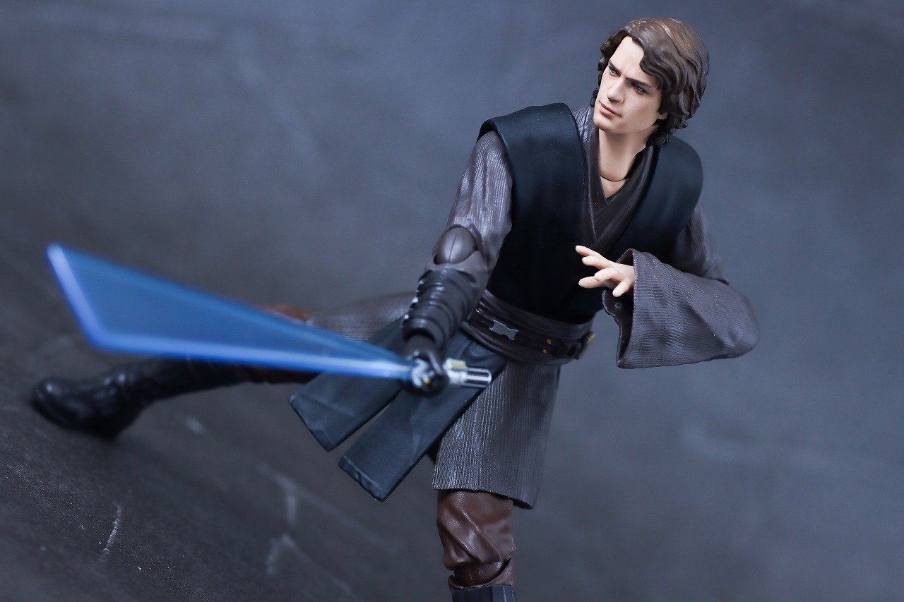 S.H.フィギュアーツ　アナキン・スカイウォーカー（『アソーカ』）　レビュー　アクション