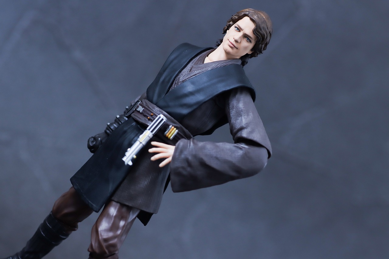 S.H.フィギュアーツ　アナキン・スカイウォーカー（『アソーカ』）　レビュー　アクション