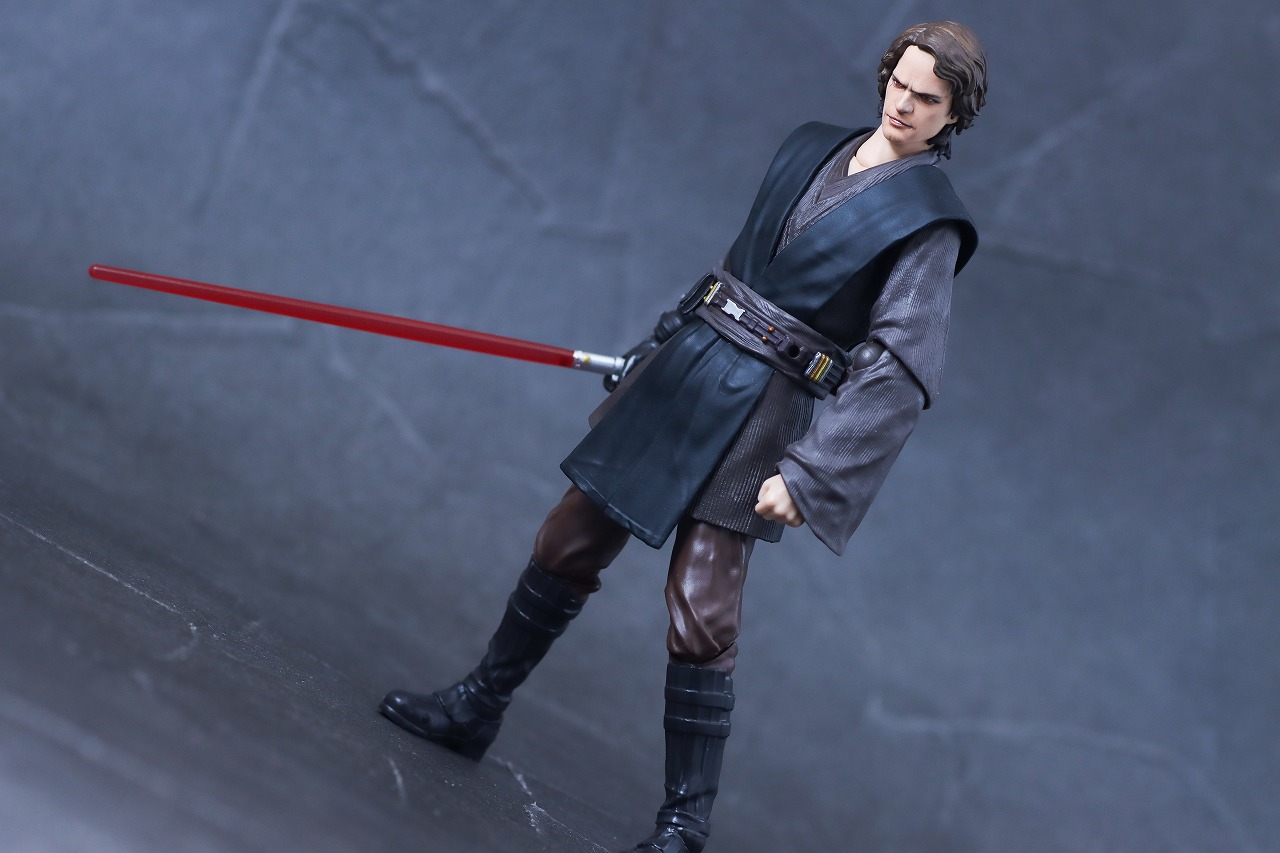 S.H.フィギュアーツ　アナキン・スカイウォーカー（『アソーカ』）　レビュー　アクション