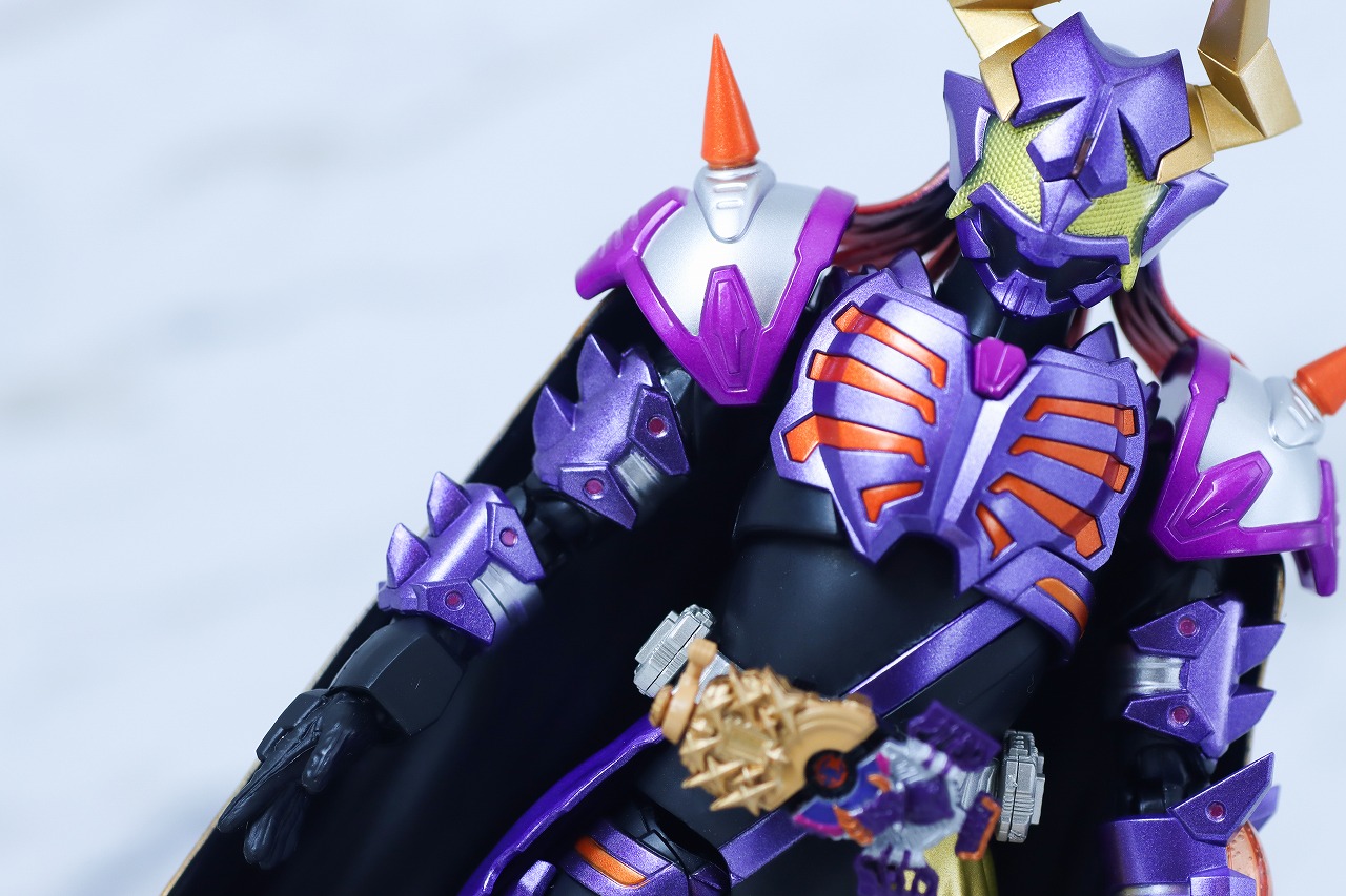 S.H.フィギュアーツ　仮面ライダーバッファ フィーバーゾンビフォーム（ジャマ神）　レビュー　本体