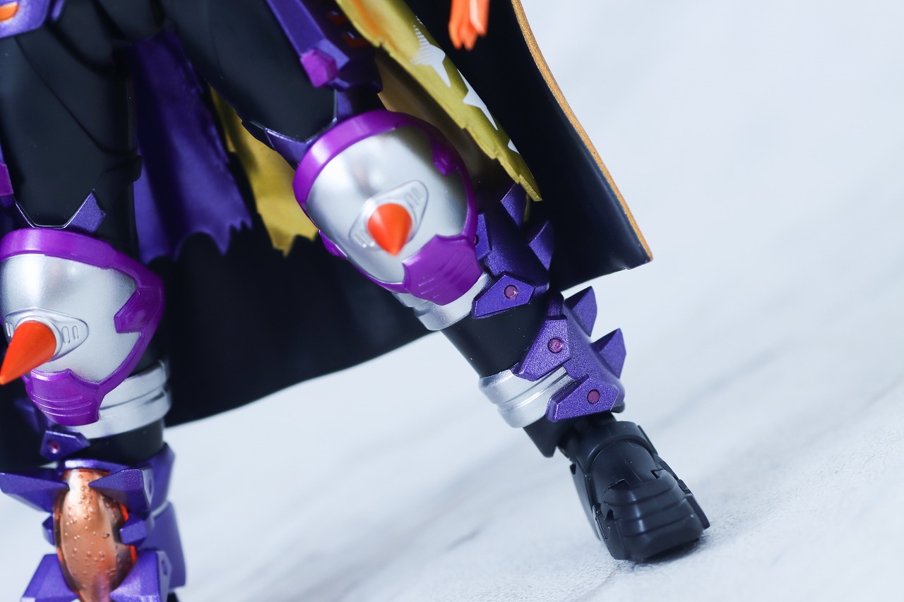 S.H.フィギュアーツ　仮面ライダーバッファ フィーバーゾンビフォーム（ジャマ神）　レビュー　本体