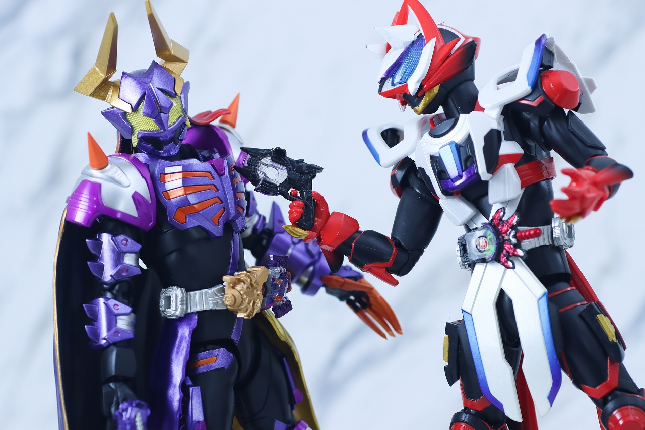 S.H.フィギュアーツ　仮面ライダーバッファ フィーバーゾンビフォーム（ジャマ神）　レビュー　アクション　仮面ライダーギーツ　レーザーブーストフォーム