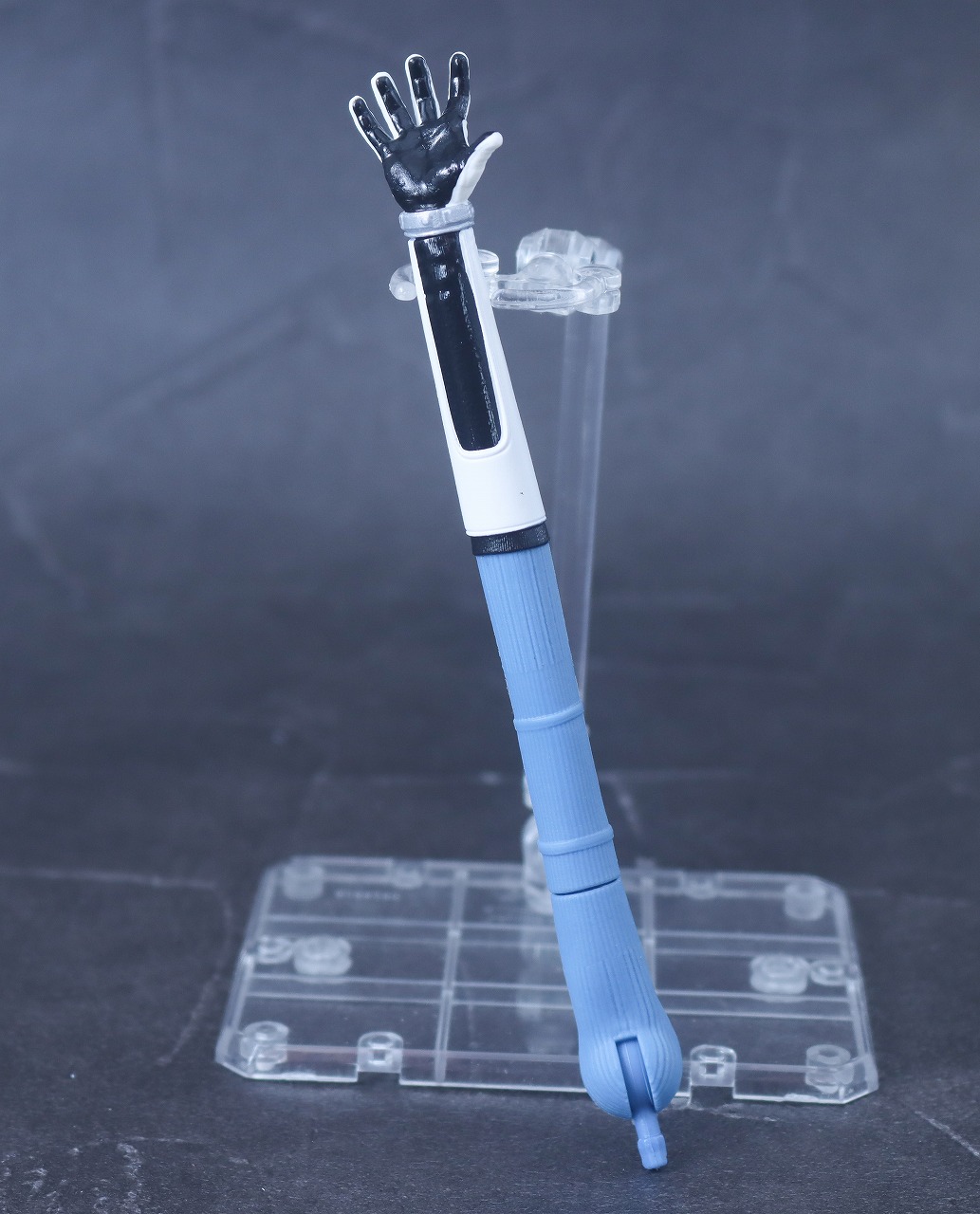 マーベルレジェンド　リード・リチャーズ　ミスター・ファンタスティック（『ファンタスティック4：ファースト・ステップ』）　レビュー　付属品　伸びた腕