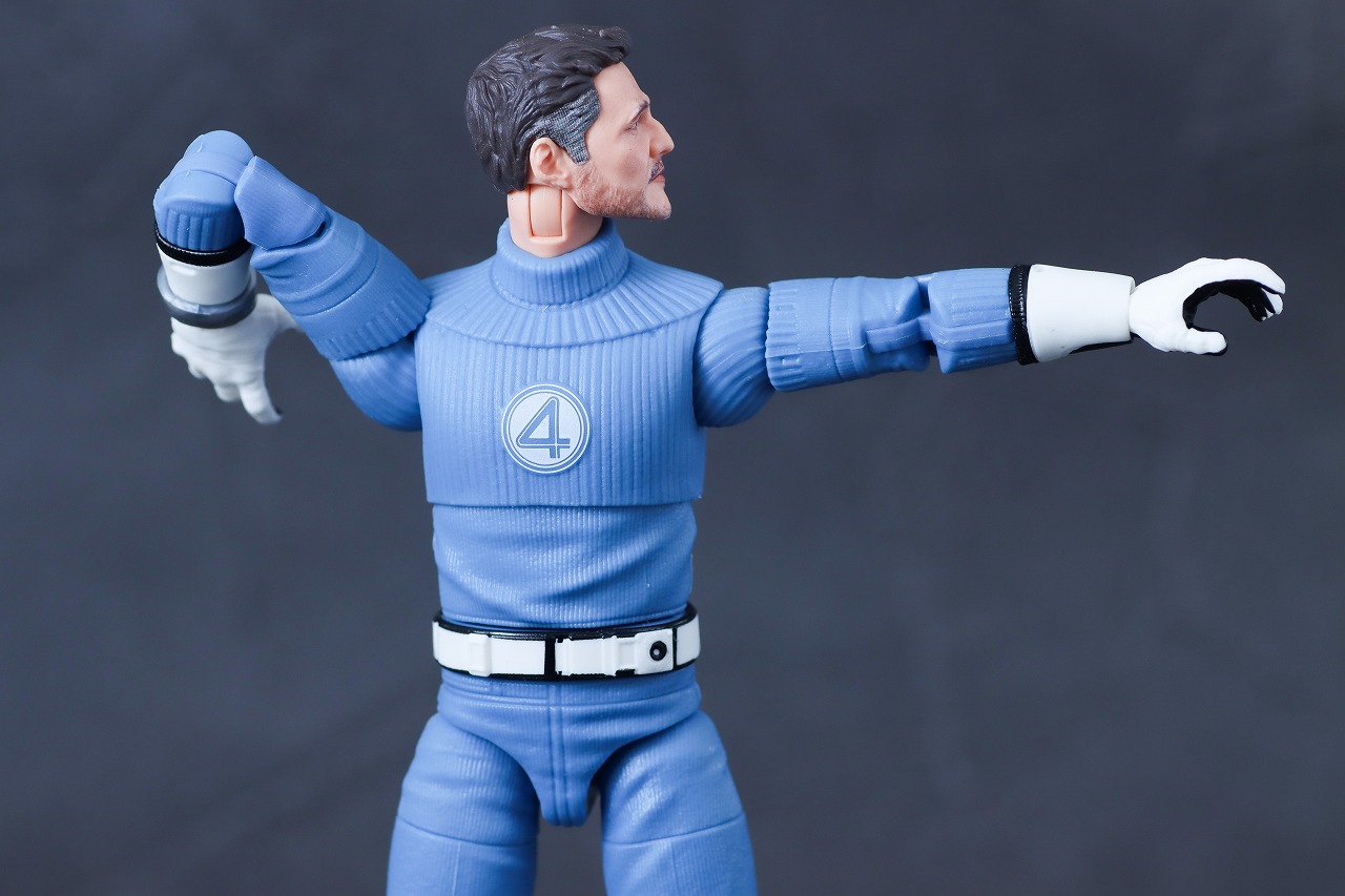 マーベルレジェンド　リード・リチャーズ　ミスター・ファンタスティック（『ファンタスティック4：ファースト・ステップ』）　レビュー　可動範囲