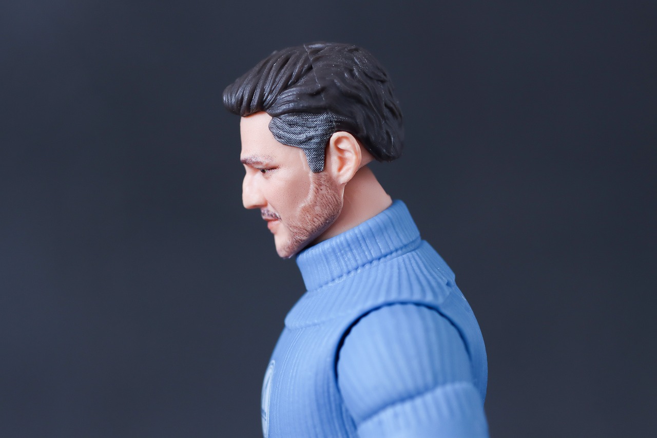 マーベルレジェンド　リード・リチャーズ　ミスター・ファンタスティック（『ファンタスティック4：ファースト・ステップ』）　レビュー　可動範囲