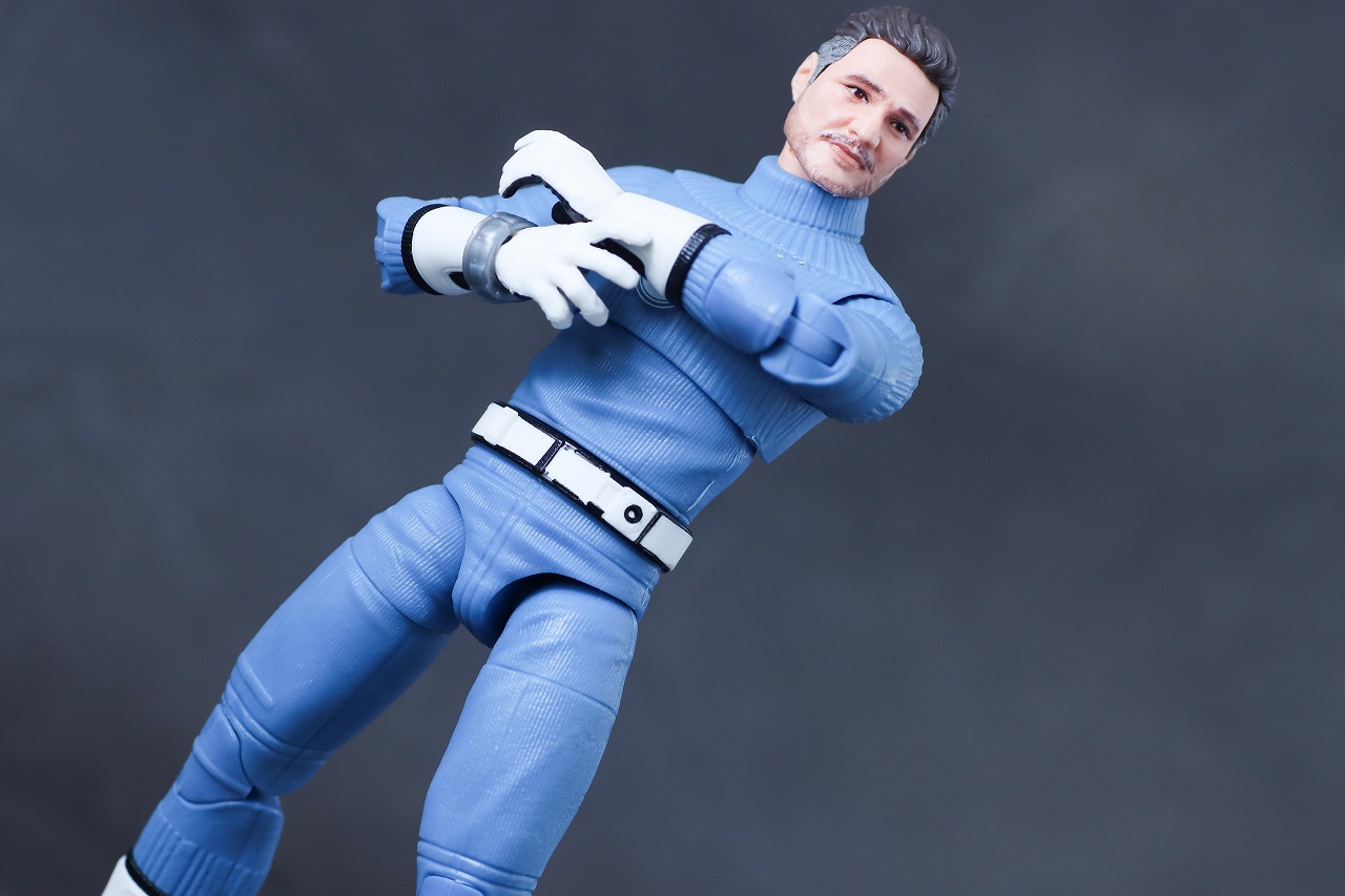 マーベルレジェンド　リード・リチャーズ　ミスター・ファンタスティック（『ファンタスティック4：ファースト・ステップ』）　レビュー　アクション