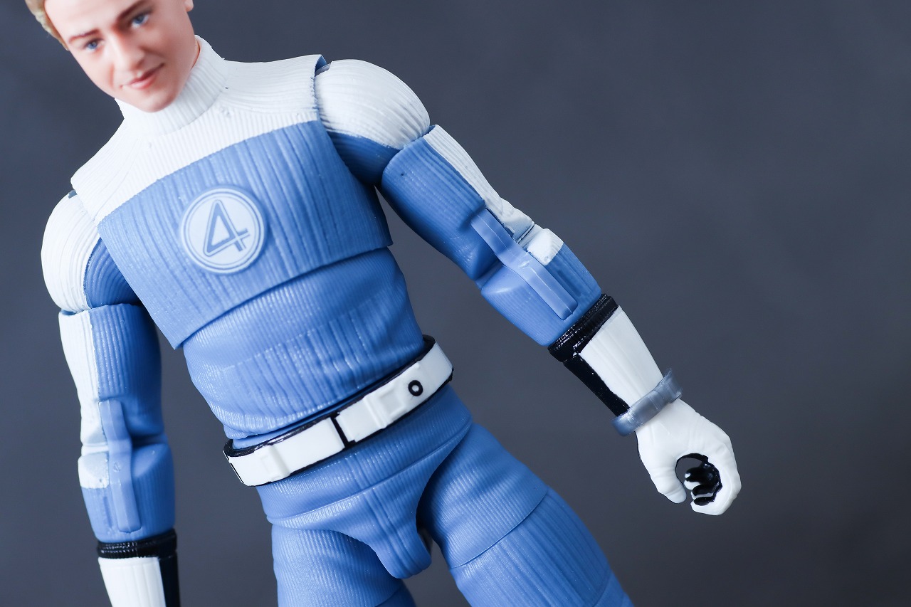 マーベルレジェンド　ジョニー・ストーム（『ファンタスティック4：ファースト・ステップ』）　レビュー　本体