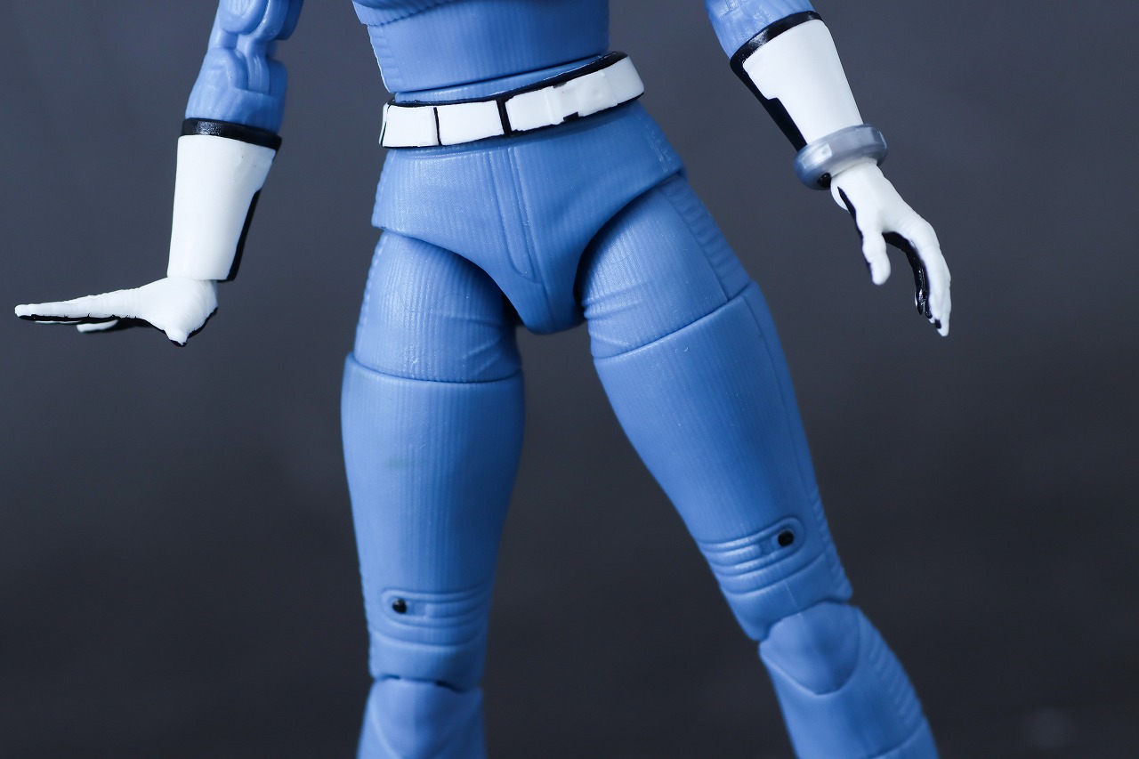 マーベルレジェンド　スー・ストーム　インビジブル・ウーマン（ファンタスティック4：ファースト・ステップ）　レビュー　本体