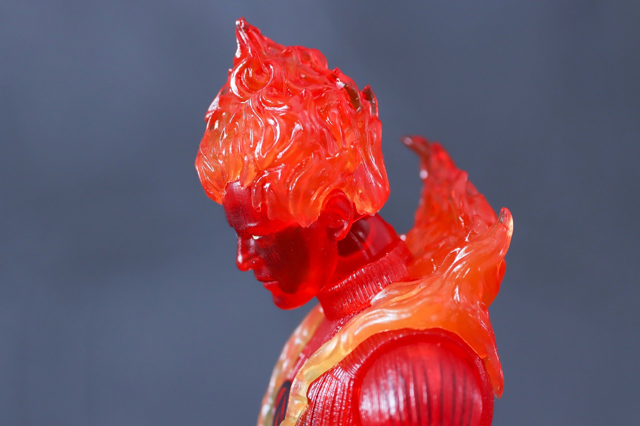 マーベルレジェンド　ヒューマン・トーチ（ファンタスティック4：ファースト・ステップ）　レビュー　可動範囲