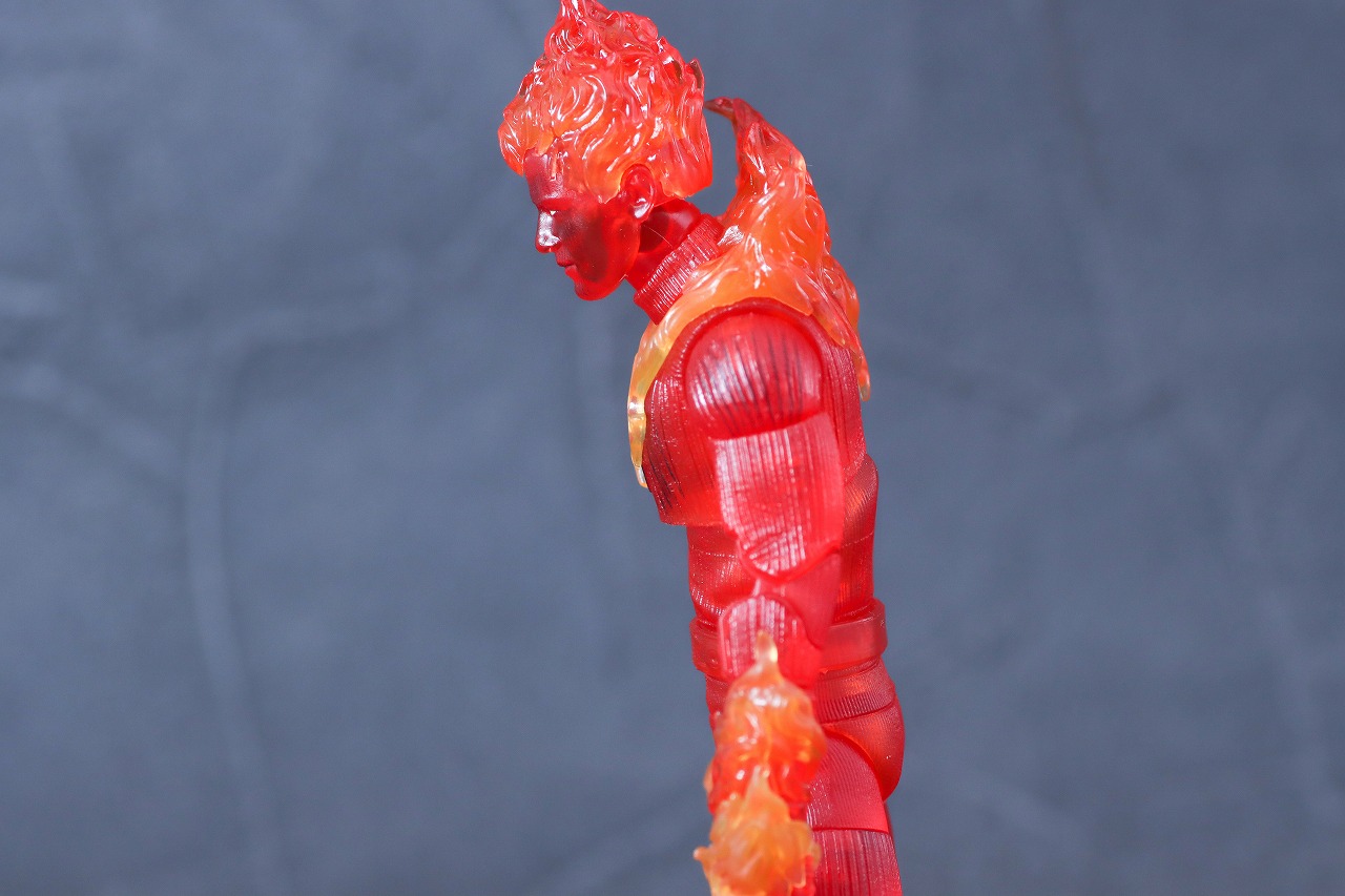 マーベルレジェンド　ヒューマン・トーチ（ファンタスティック4：ファースト・ステップ）　レビュー　可動範囲