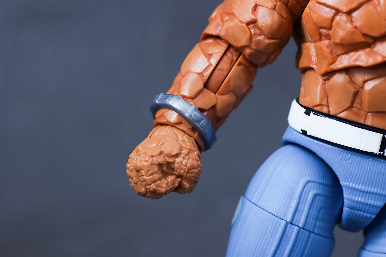 マーベルレジェンド　ベン・グリム　ザ・シング（『ファンタスティック4：ファースト・ステップ』）　レビュー　本体