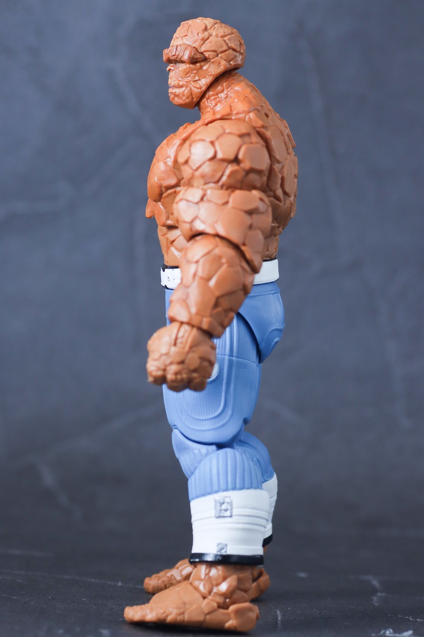 マーベルレジェンド　ベン・グリム　ザ・シング（『ファンタスティック4：ファースト・ステップ』）　レビュー　本体