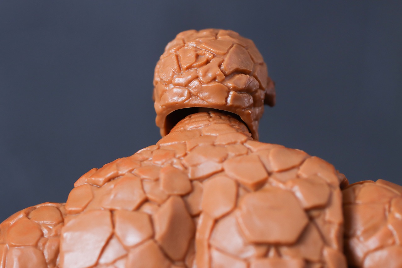 マーベルレジェンド　ベン・グリム　ザ・シング（『ファンタスティック4：ファースト・ステップ』）　レビュー　本体