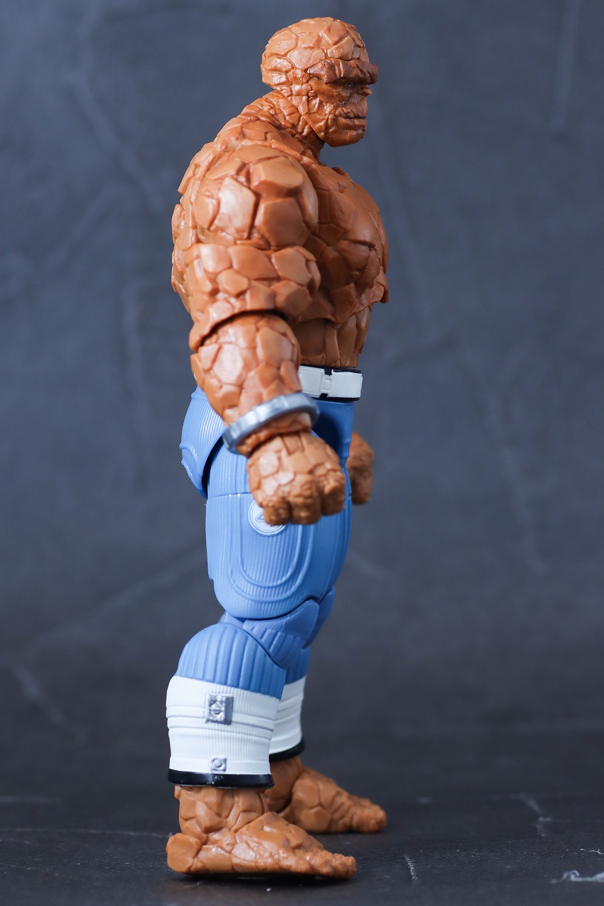 マーベルレジェンド　ベン・グリム　ザ・シング（『ファンタスティック4：ファースト・ステップ』）　レビュー　本体