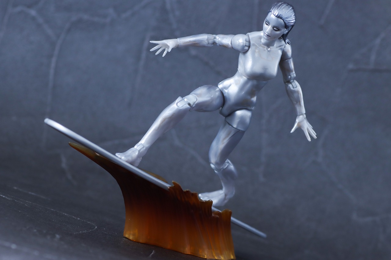 マーベルレジェンド　シルバーサーファー（『ファンタスティック4：ファースト・ステップ』）　レビュー　アクション