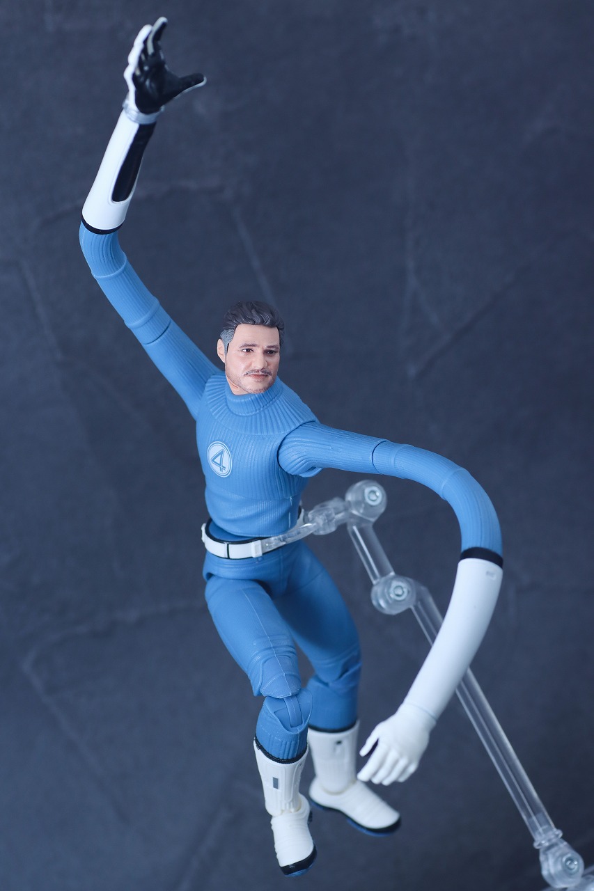 マーベルレジェンド　リード・リチャーズ　ミスター・ファンタスティック（『ファンタスティック4：ファースト・ステップ』）　レビュー　アクション