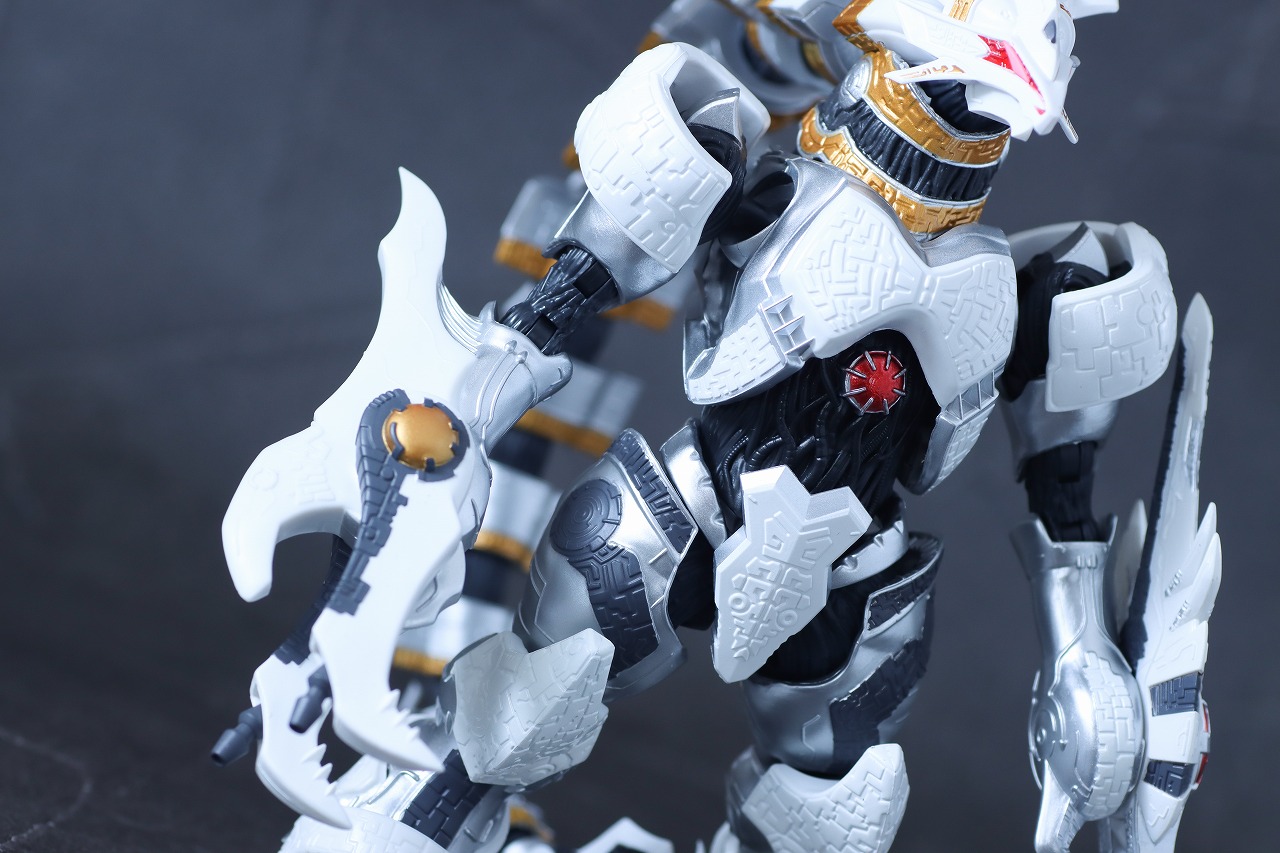 S.H.フィギュアーツ　ギャラクトロン　本体