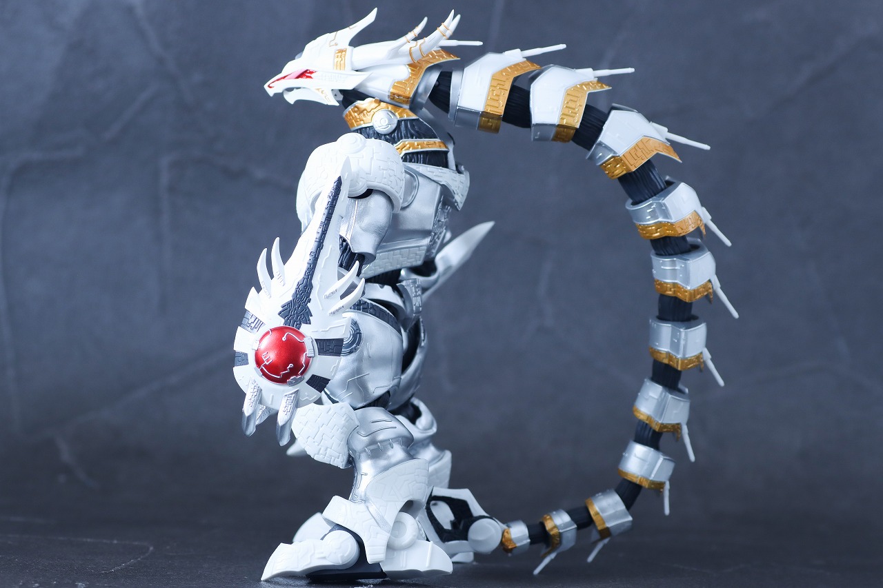 S.H.フィギュアーツ　ギャラクトロン　本体