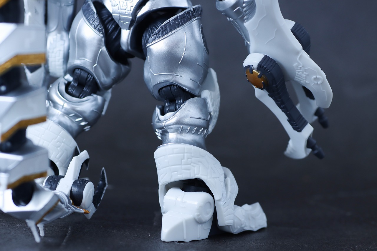 S.H.フィギュアーツ　ギャラクトロン　本体