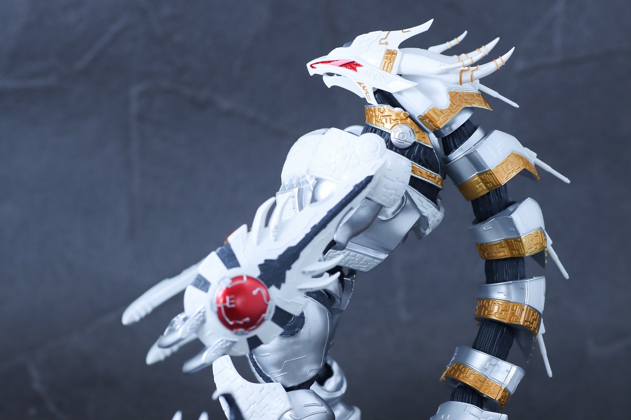 S.H.フィギュアーツ　ギャラクトロン　可動範囲