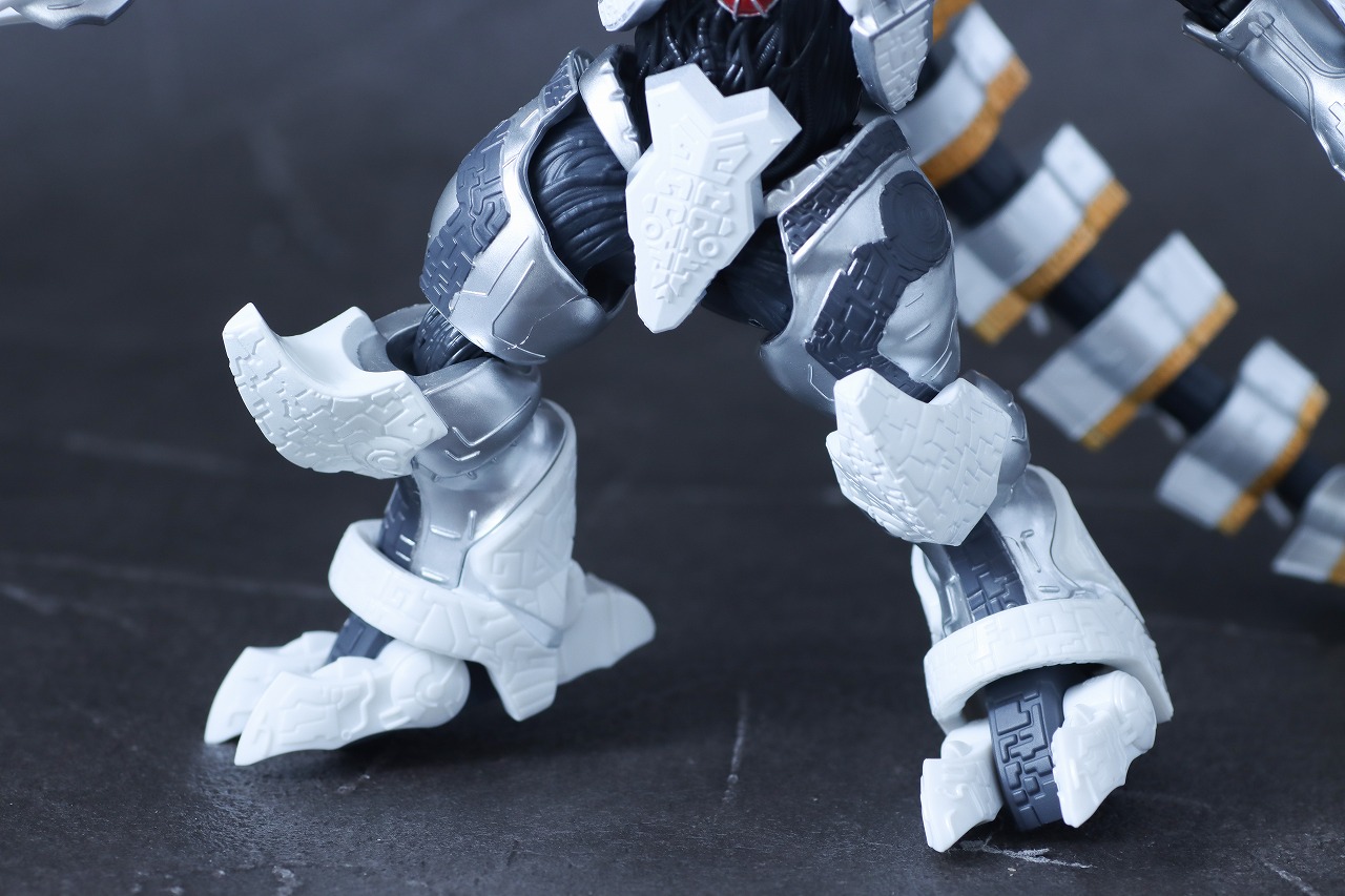 S.H.フィギュアーツ　ギャラクトロン　可動範囲