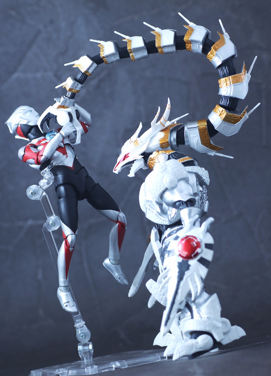 S.H.フィギュアーツ　ギャラクトロン　アクション　ウルトラマンオーブオリジン ニュージェネレーション スターズver.