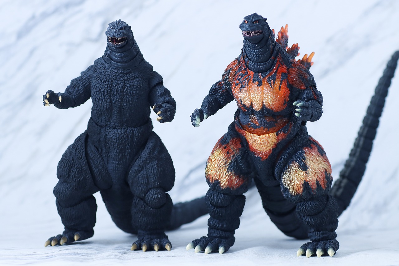 S.H.モンスターアーツ　ゴジラ（1995／バーニングゴジラ） 70周年特別記念Ver.　レビュー　本体　1991　新宿決戦　比較
