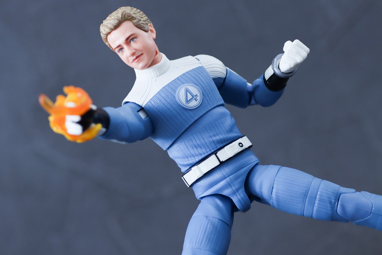 マーベルレジェンド　ジョニー・ストーム（『ファンタスティック4：ファースト・ステップ』）　レビュー　アクション