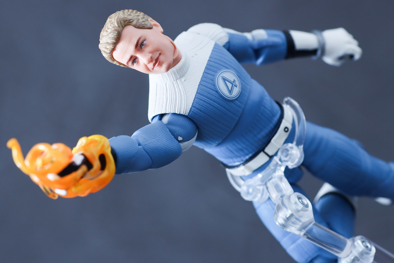 マーベルレジェンド　ジョニー・ストーム（『ファンタスティック4：ファースト・ステップ』）　レビュー　アクション