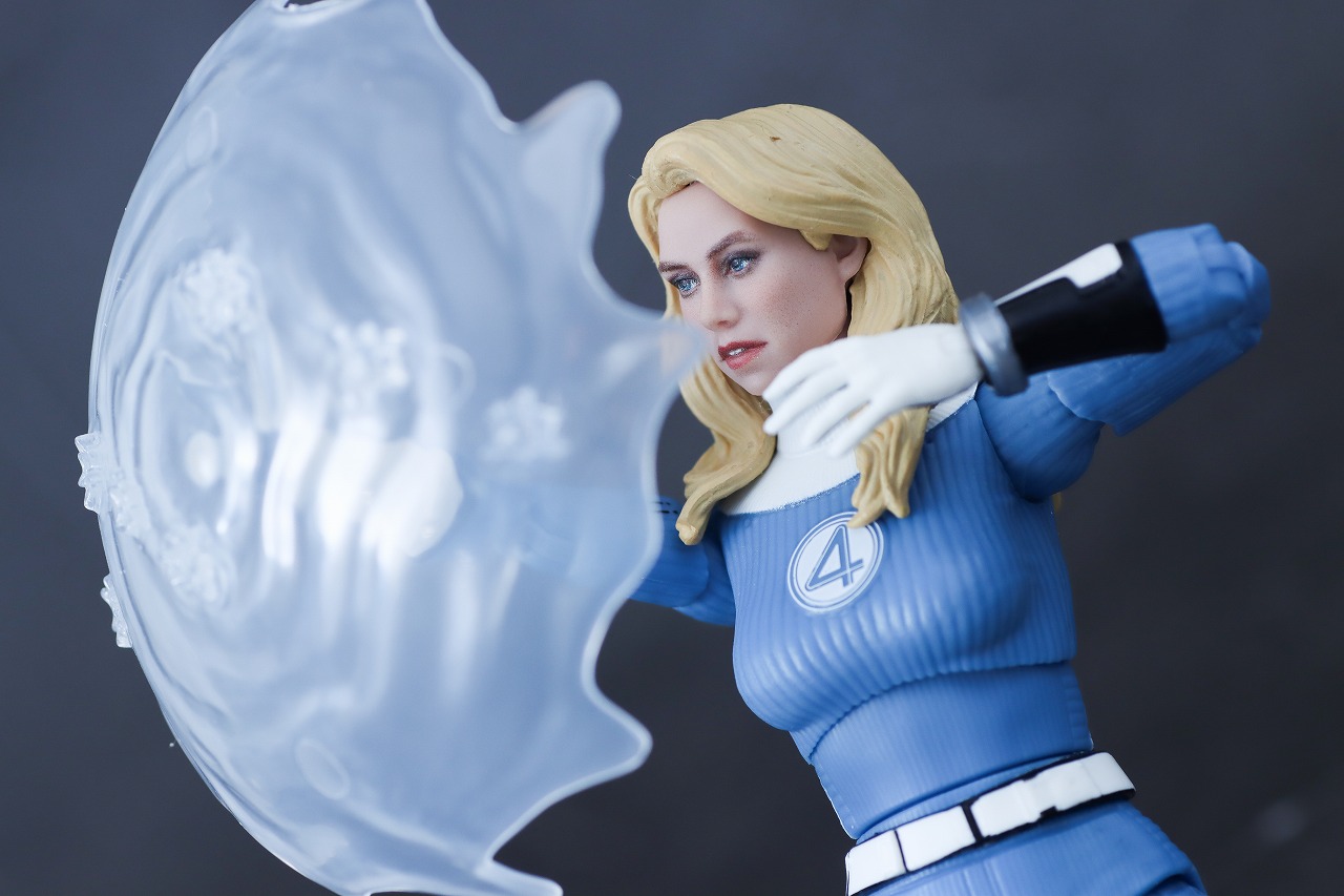 マーベルレジェンド　スー・ストーム　インビジブル・ウーマン（ファンタスティック4：ファースト・ステップ）　レビュー　アクション