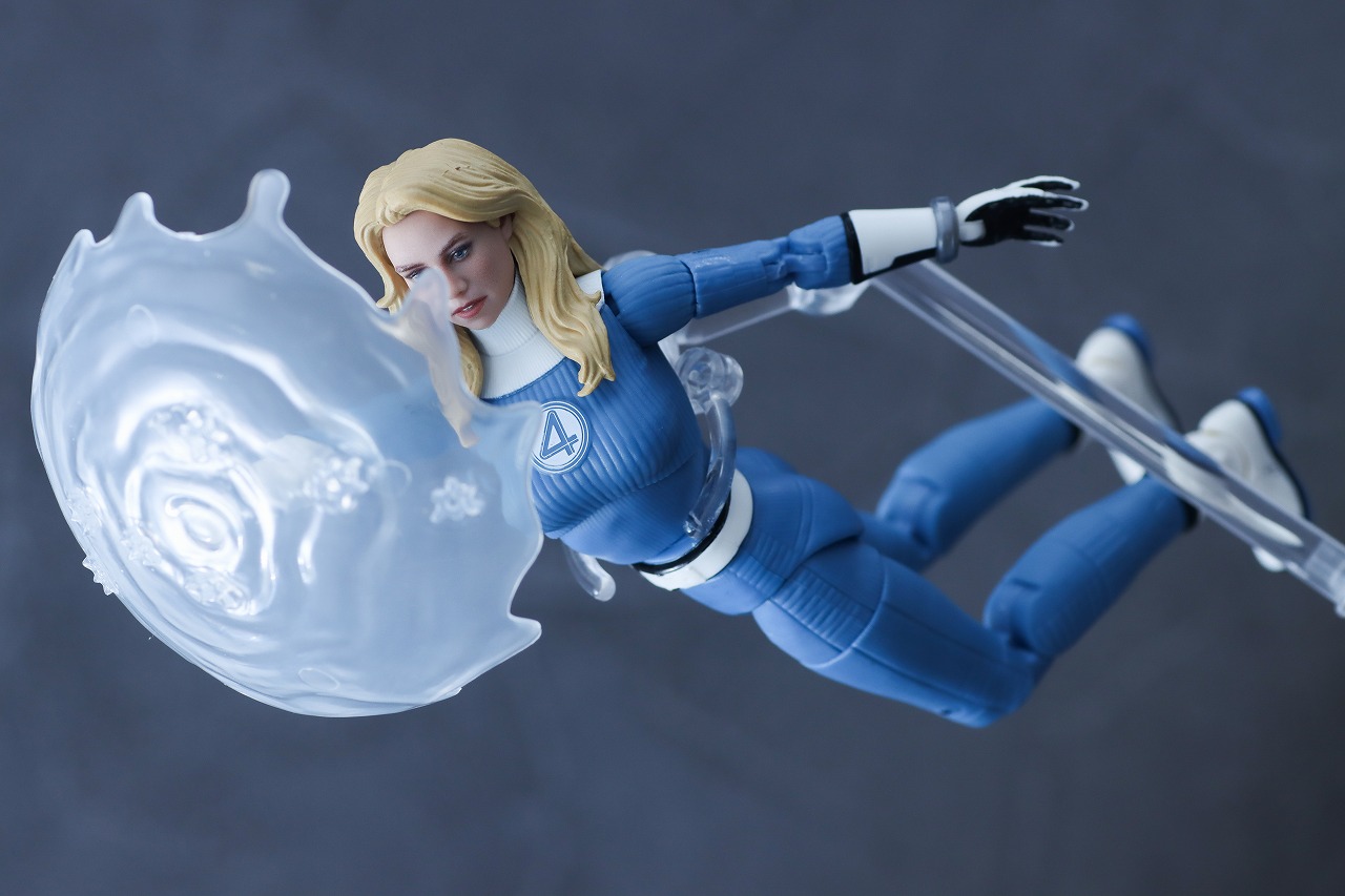 マーベルレジェンド　スー・ストーム　インビジブル・ウーマン（ファンタスティック4：ファースト・ステップ）　レビュー　アクション