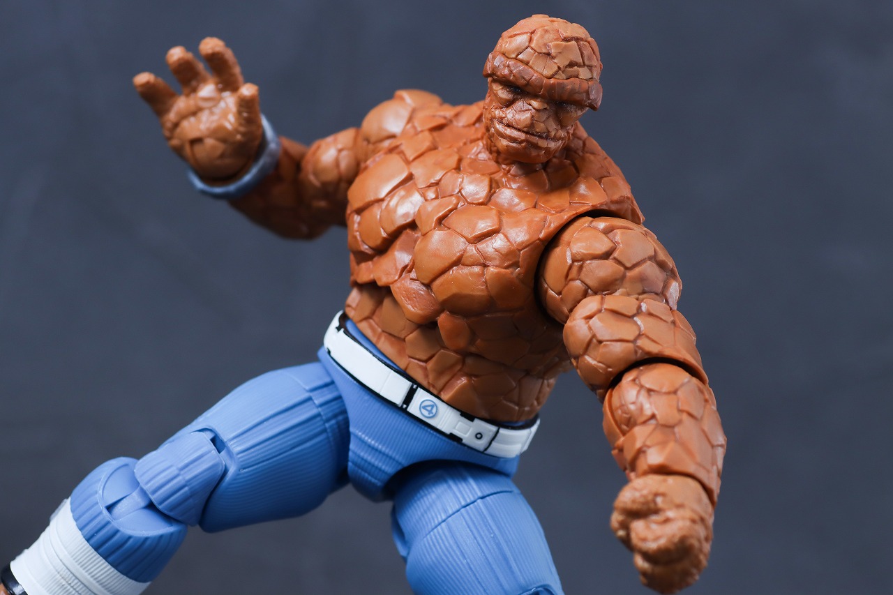 マーベルレジェンド　ベン・グリム　ザ・シング（『ファンタスティック4：ファースト・ステップ』）　レビュー　アクション