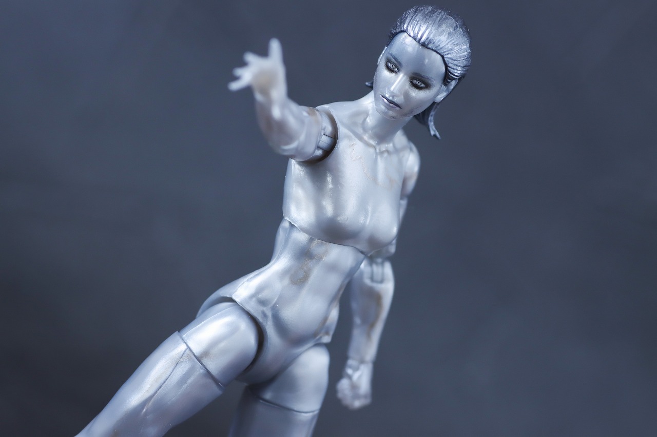 マーベルレジェンド　シルバーサーファー（『ファンタスティック4：ファースト・ステップ』）　レビュー　アクション