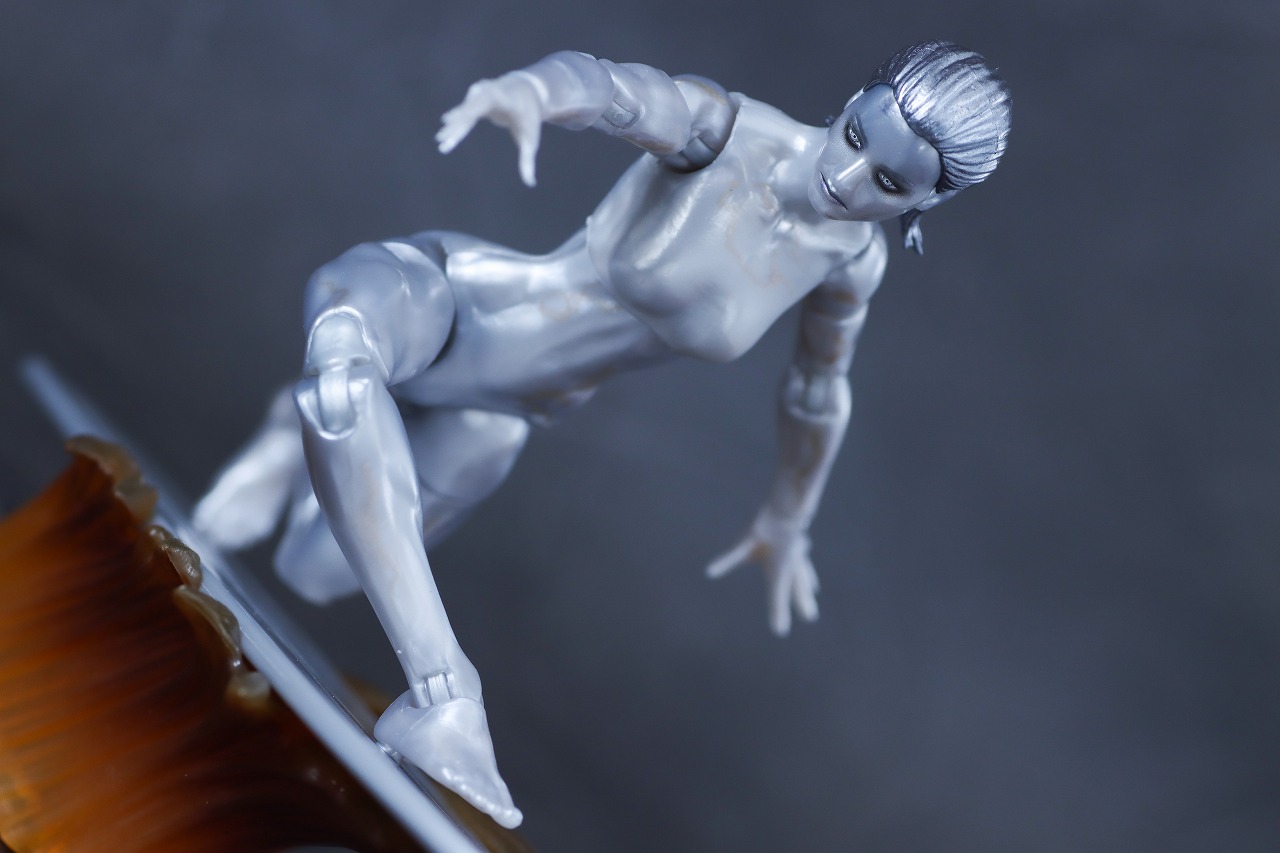 マーベルレジェンド　シルバーサーファー（『ファンタスティック4：ファースト・ステップ』）　レビュー　アクション