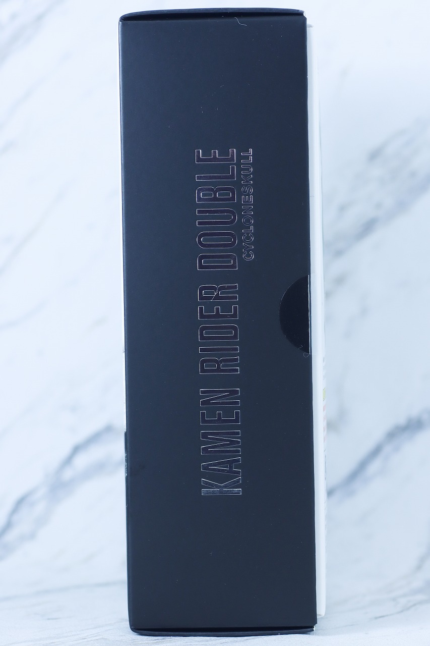 S.H.フィギュアーツ 真骨彫製法　仮面ライダーW サイクロンスカル　レビュー　パッケージ