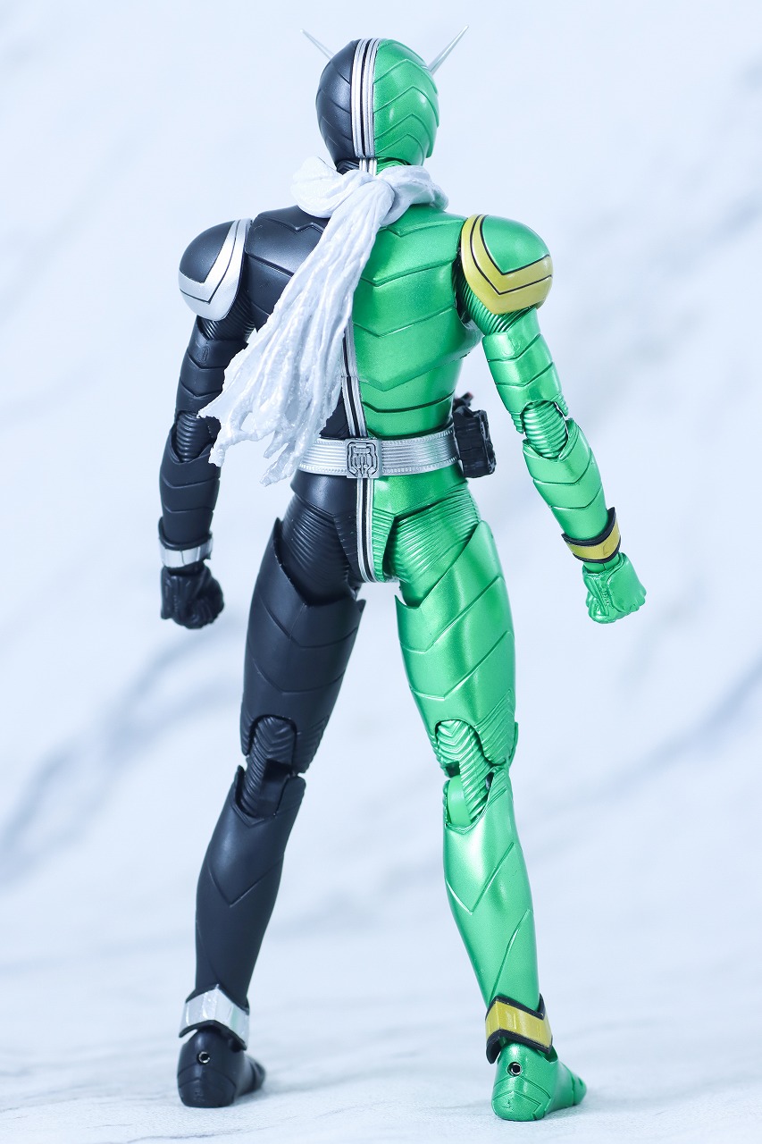 S.H.フィギュアーツ 真骨彫製法　仮面ライダーW サイクロンスカル　レビュー　本体