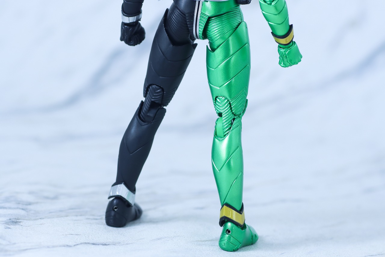 S.H.フィギュアーツ 真骨彫製法　仮面ライダーW サイクロンスカル　レビュー　本体