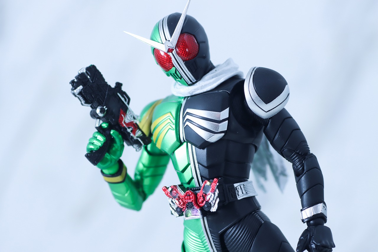 S.H.フィギュアーツ 真骨彫製法　仮面ライダーW サイクロンスカル　レビュー　アクション