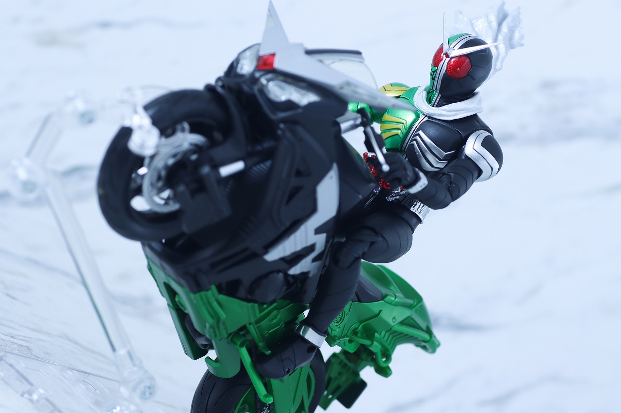 S.H.フィギュアーツ 真骨彫製法　仮面ライダーW サイクロンスカル　レビュー　アクション　ハードボイルダー