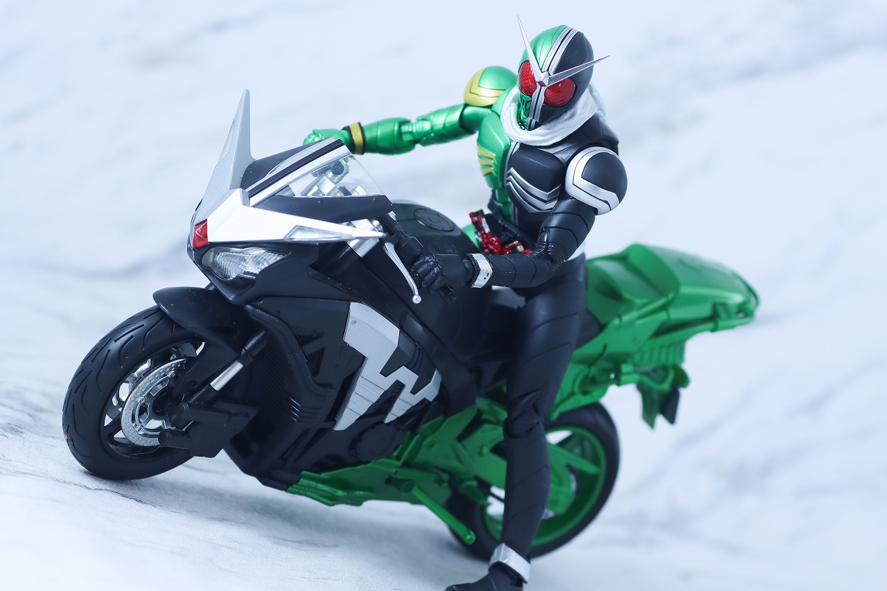 S.H.フィギュアーツ 真骨彫製法　仮面ライダーW サイクロンスカル　レビュー　アクション　ハードボイルダー