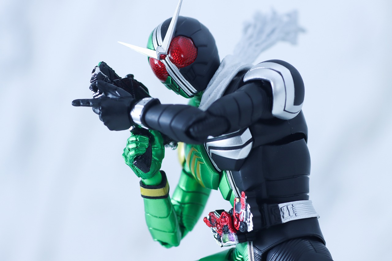 S.H.フィギュアーツ 真骨彫製法　仮面ライダーW サイクロンスカル　レビュー　アクション