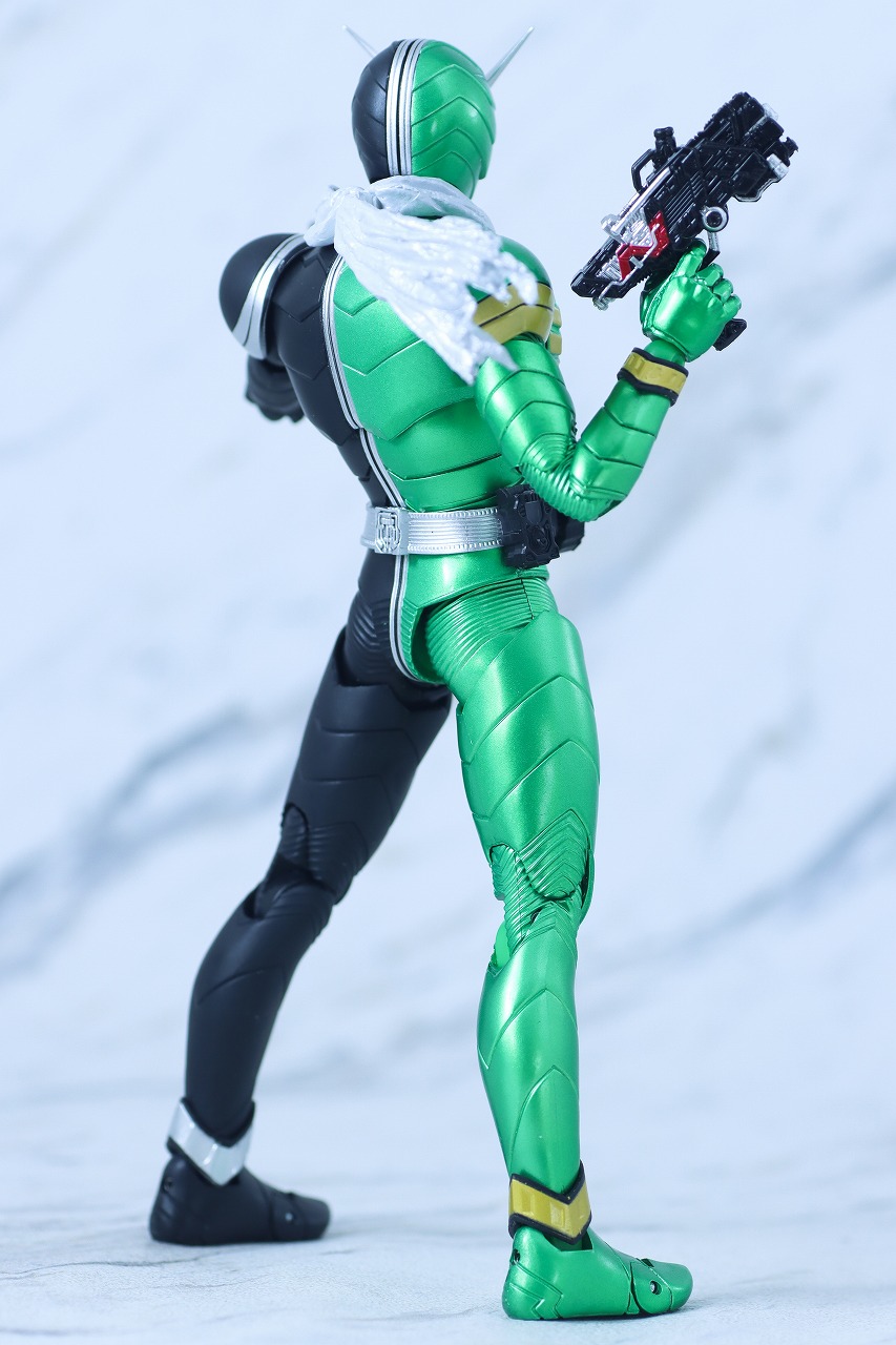 S.H.フィギュアーツ 真骨彫製法　仮面ライダーW サイクロンスカル　レビュー　本体