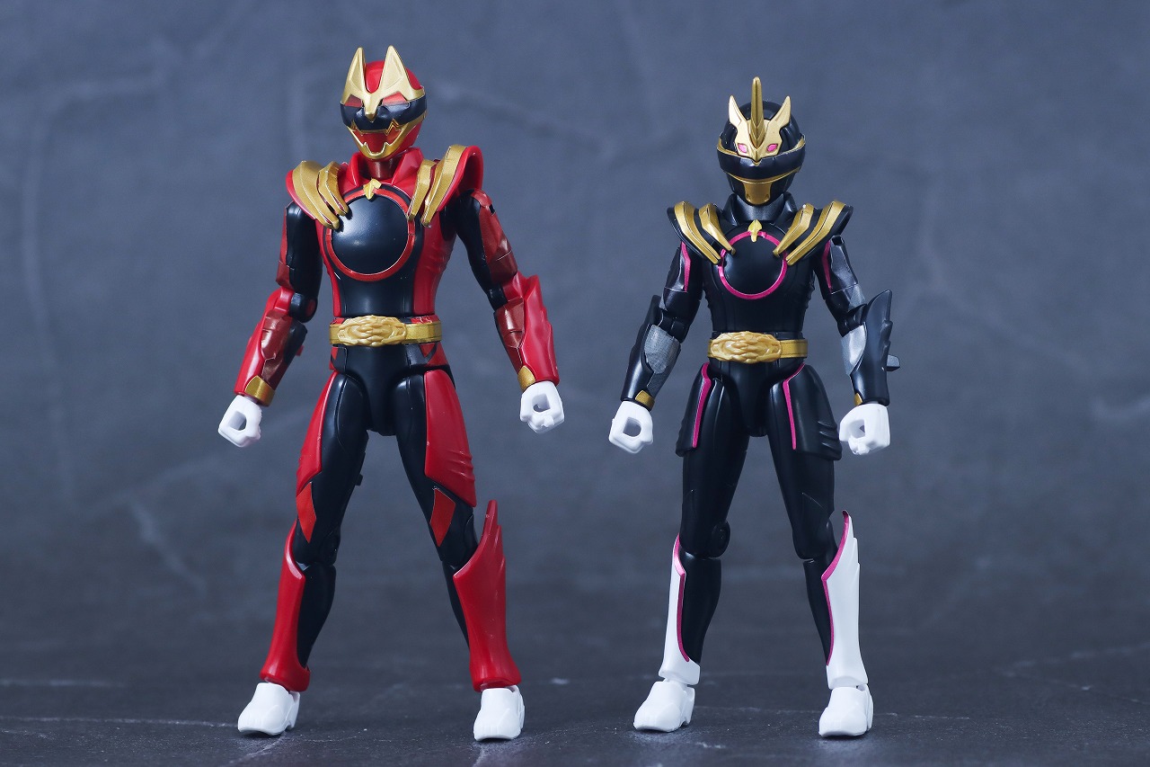 勇動　ナンバーワン戦隊ゴジュウジャー　レビュー　ゴジュウユニコーン　本体　ゴジュウウルフ　比較