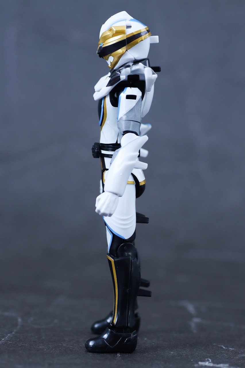 勇動　ナンバーワン戦隊ゴジュウジャー　レビュー　ゴジュウポーラー　本体