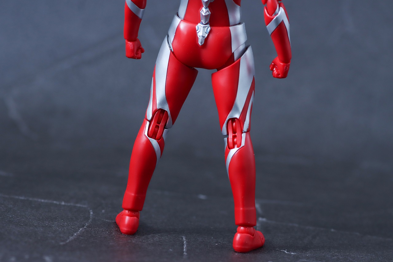 S.H.フィギュアーツ　ウルトラマンオメガ　レビュー　本体