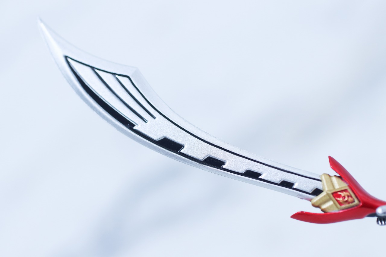 S.H.フィギュアーツ 真骨彫製法　仮面ライダー龍騎　レビュー　付属品　ドラグセイバー