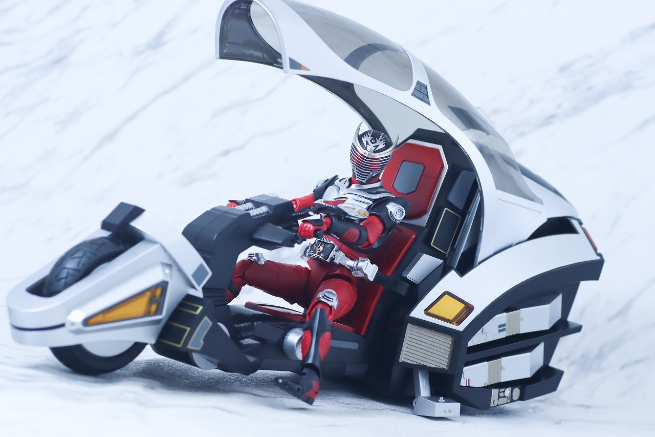 S.H.フィギュアーツ 真骨彫製法　仮面ライダー龍騎　レビュー　アクション　ライドシューター